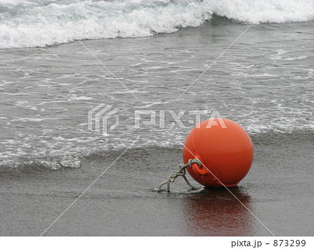 浮き 漁具 浮き玉 漂着物の写真素材