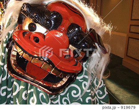 獅子舞 唐草模様 獅子頭 からくさの写真素材 - PIXTA