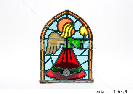 ステンドグラス 天使 キャンドルの写真素材 Pixta