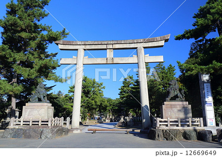 一の鳥居 鳥居 北野天満宮 大鳥居の写真素材