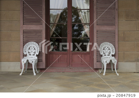 玄関 扉 ドア 洋館の写真素材