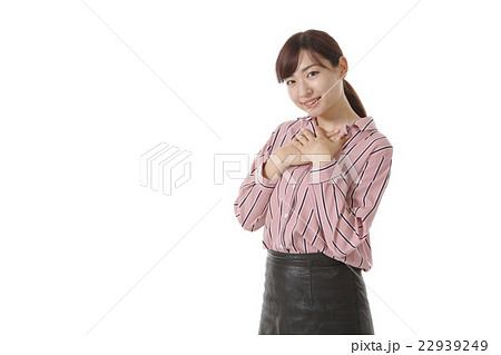お祈りポーズの写真素材