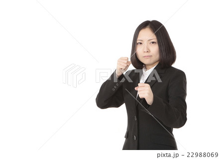 ファイティングポーズ ポーズの写真素材