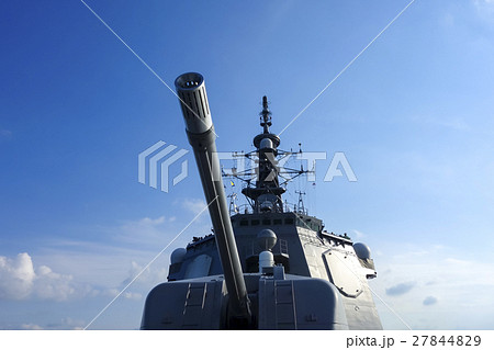 護衛艦 イージス艦 主砲 速射砲の写真素材