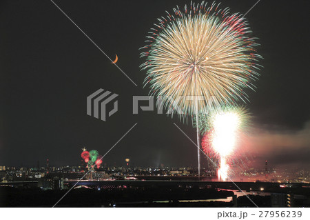 戸田橋花火大会の写真素材