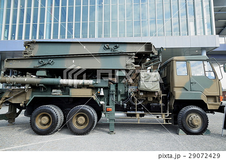 車 特殊車両 自衛隊 橋の写真素材