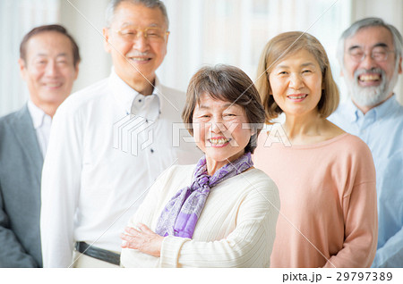 老人 高齢者 シニア の写真素材一覧 圧倒的な日本の素材