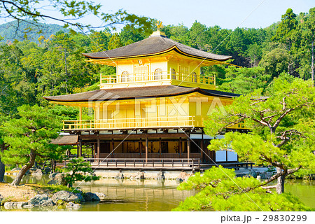 金閣寺の写真素材集 ピクスタ