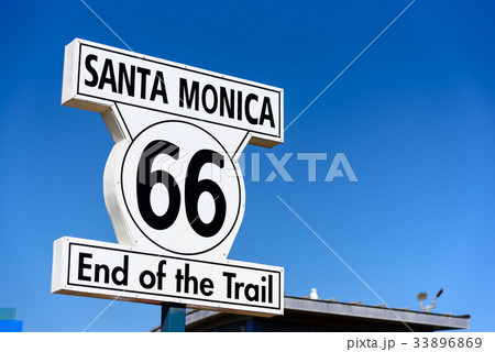 アメリカ合衆国 カリフォルニア州 ロサンゼルス 道路の写真素材