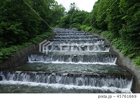 川 河川 段差 段の写真素材 Pixta