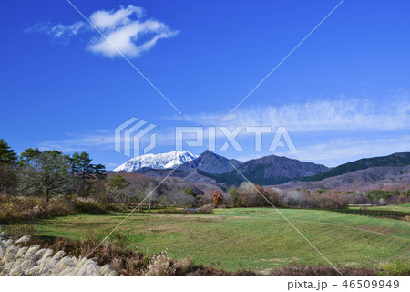 日本蒜山高原位于日本中国地区冈山县真庭市上蒜山照片素材