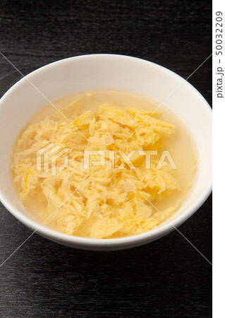 卵スープの写真素材