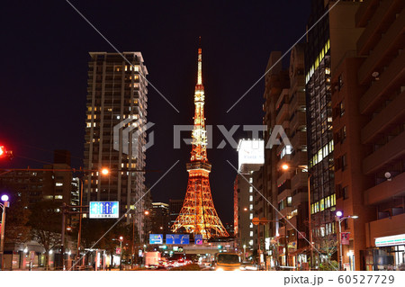 夜景 夜 東京タワー 桜田通りの写真素材