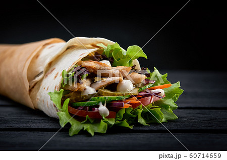 Afghani Chicken Shawarma Stock Photo - Alamy