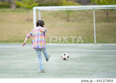 女子サッカー かわいいの写真素材