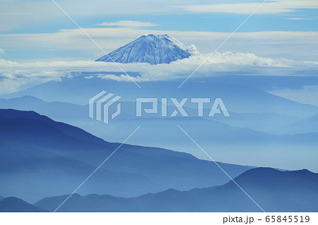 シルエット 八ヶ岳 自然 風景の写真素材