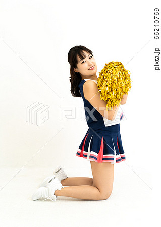 チアリーディング チア 若い チアリーダー ミニスカートの写真素材 - PIXTA