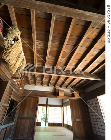 Old House Ceiling Stock Photo, Old House Ceiling Materials