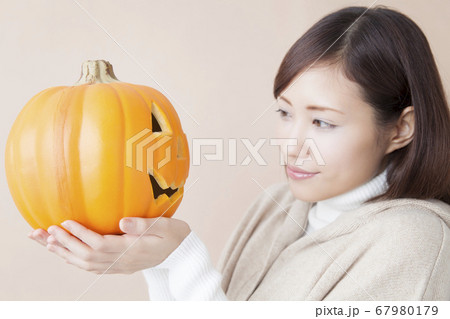 東洋かぼちゃ 収穫の写真素材