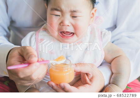 食わず嫌いの写真素材