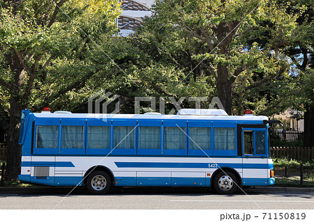 機動隊バス 警察車両の写真素材