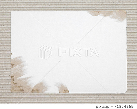 破れた紙のイラスト素材 破れた紙のイラスト素材