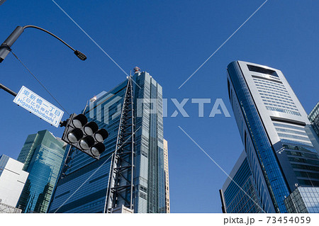 東新橋一丁目交差点