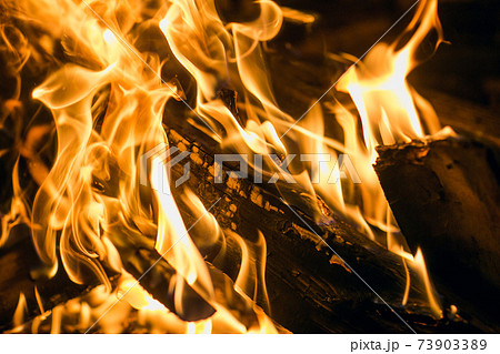 火炎 壁紙 炎 柄の写真素材