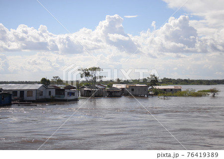 アマゾン川 アマゾナス州の写真素材