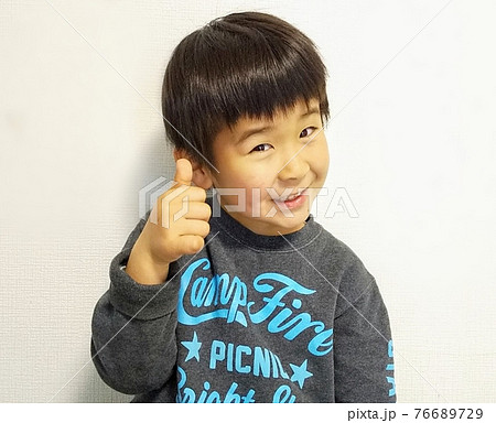 グーサイン グーの写真素材