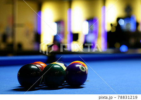 ビリヤードの写真素材集 ピクスタ