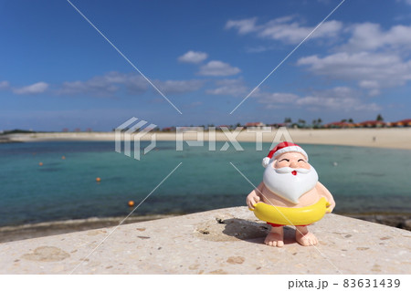 沖縄 シーサー クリスマス サンタクロースの写真素材 - PIXTA