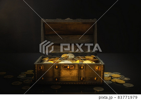 宝箱 黒色の写真素材 - PIXTA