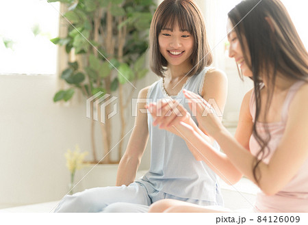 童顔の写真素材