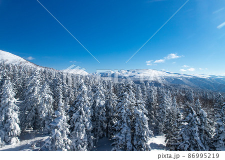 冬 雪景色 大雪山 旭岳の写真素材 - PIXTA