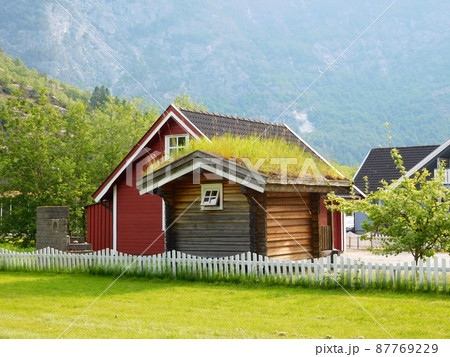 草屋根の写真素材