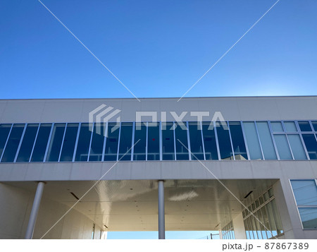 公立図書館の外観イメージ