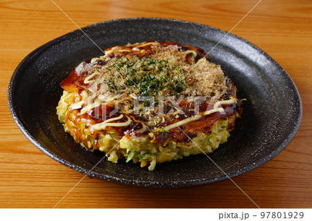 お好み焼き 屋台 鉄板 縁日の写真素材 - PIXTA