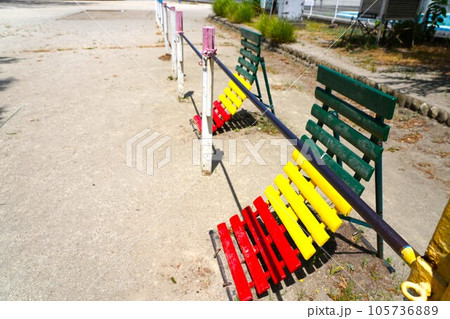 小学生 鉄棒 パンモロ 