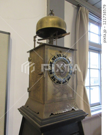 江戸時代の大名が使用した日本製の機械式時計「大名櫓時計」の写真素材
