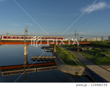 橋 鉄橋 電車 鉄道橋の写真素材 - PIXTA