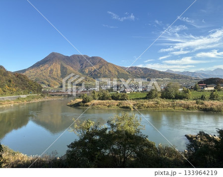 千曲川 川 秋 風景の写真素材 - PIXTA