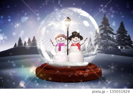 スノードーム クリスマス 雪 カップルの写真素材 - PIXTA